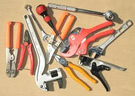 hand tool safety rules